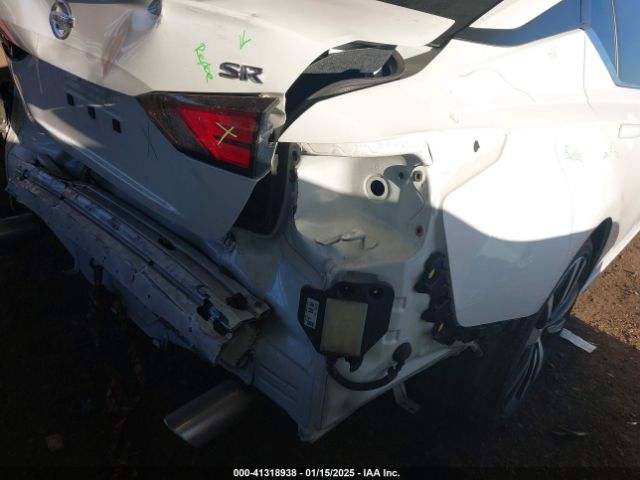 1N4BL4CV9NN356090 Nissan Altima