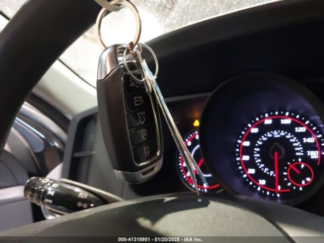 5NPLM4AG6MH031699 Hyundai ELANTRA SEL