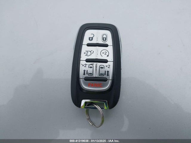 Chrysler Pacifica Touring L 2024 2C4RC1BG3RR124751 Image 11