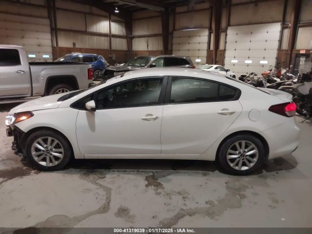 3KPFL4A74HE038919 KIA FORTE S