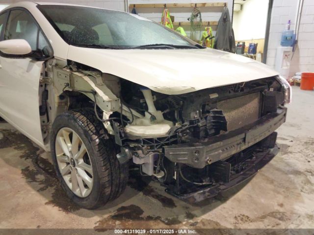 3KPFL4A74HE038919 KIA FORTE S