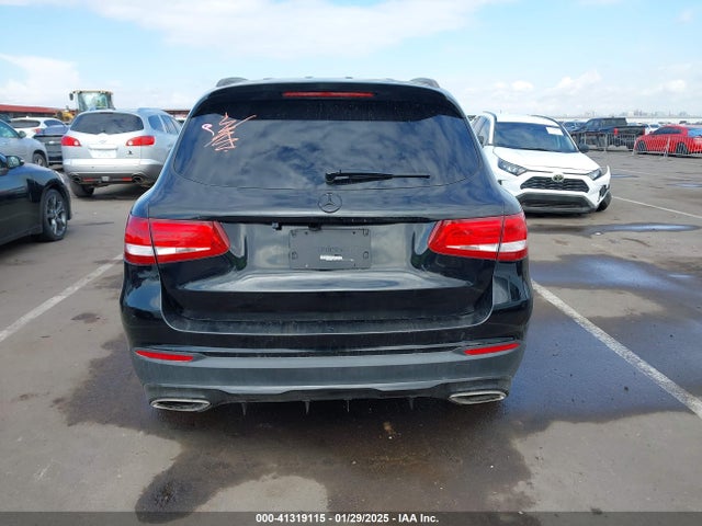 WDC0G4JB7JF330116 Mercedes-Benz GLC 300