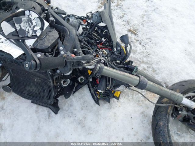 2024 TRIUMPH MOTORCYCLE STREET TRIPLE SMTA614K2RTBP1983 Photo 4