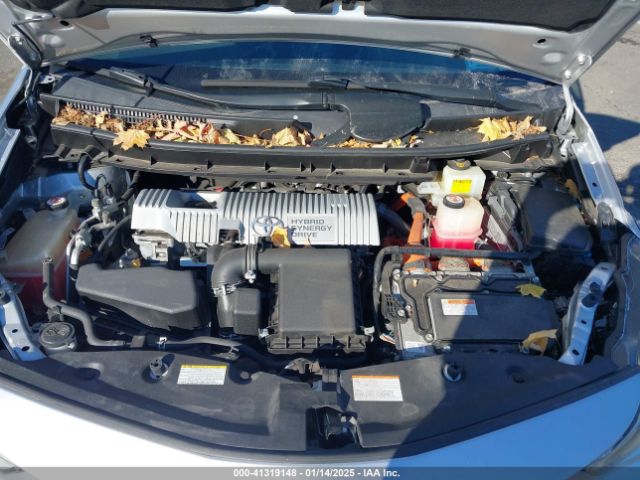 JTDZN3EUXHJ062209 Toyota PRIUS V