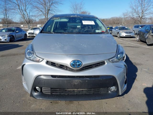 JTDZN3EUXHJ062209 Toyota PRIUS V