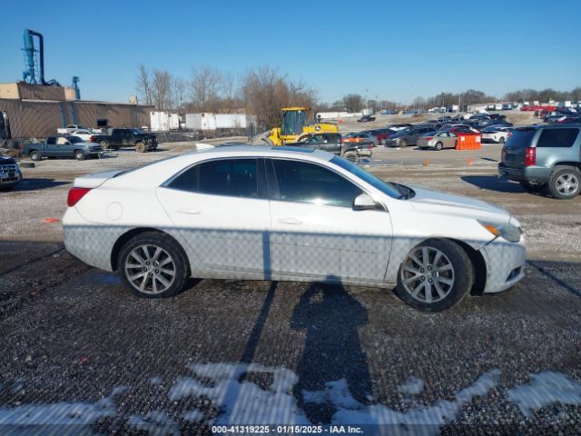 1G11D5SL8FU115016 Chevrolet MALIBU 2LT