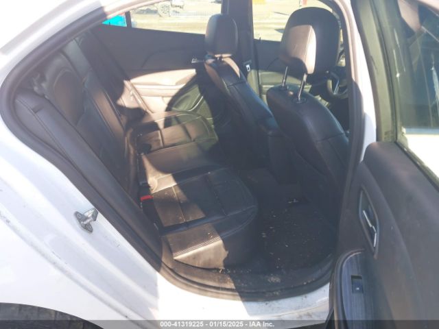 1G11D5SL8FU115016 Chevrolet MALIBU 2LT