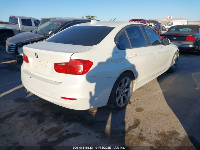 WBA3C1C57FK120163 BMW 328I