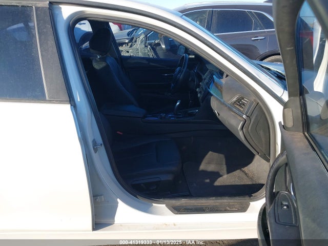 WBA3C1C57FK120163 BMW 328I
