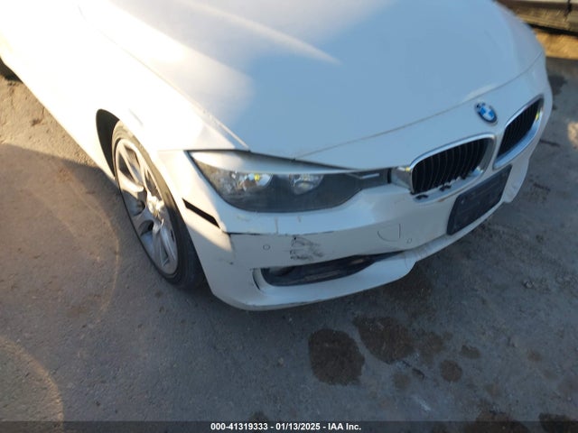 WBA3C1C57FK120163 BMW 328I