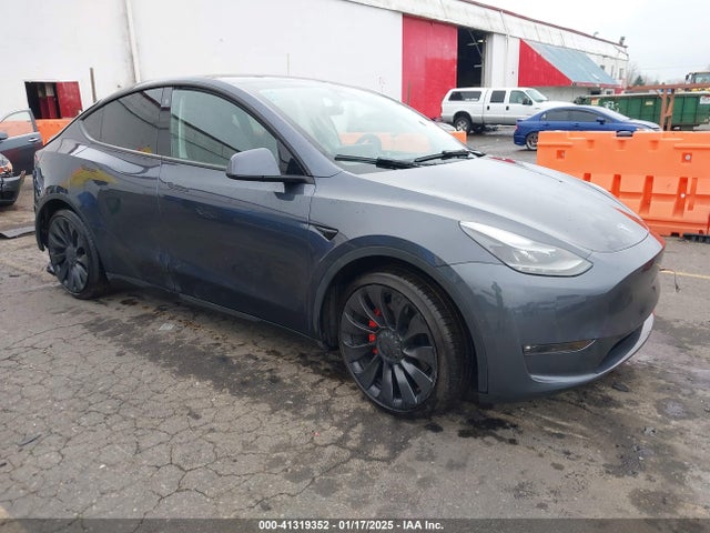 2022 TESLA MODEL Y 7SAYGDEF6NF397504 Photo 0