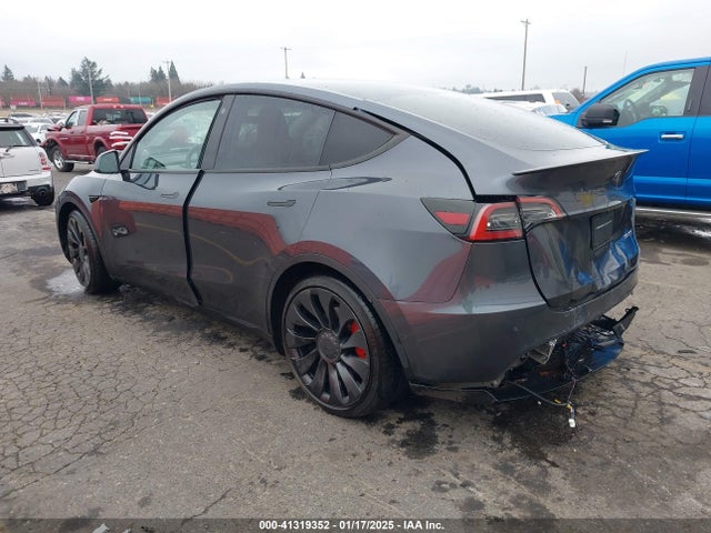 2022 TESLA MODEL Y 7SAYGDEF6NF397504 Photo 2