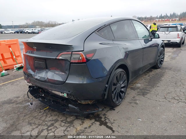 2022 TESLA MODEL Y 7SAYGDEF6NF397504 Photo 3