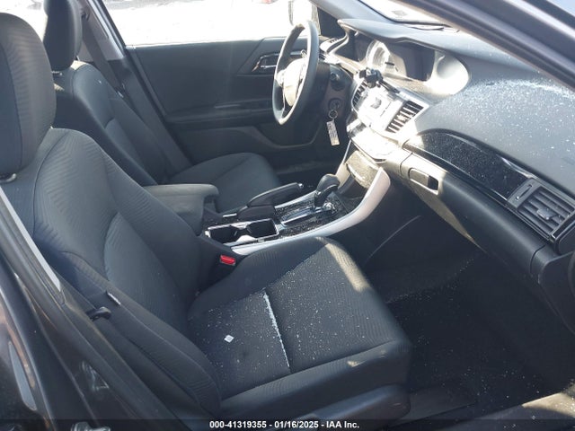 Honda ACCORD LX 2016 1HGCR2F42GA006820 Image 5