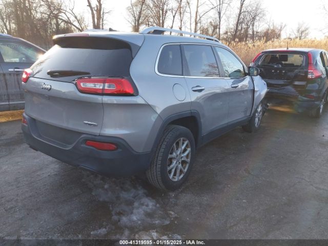 1C4PJLCB9FW683705 Jeep Cherokee Latitude