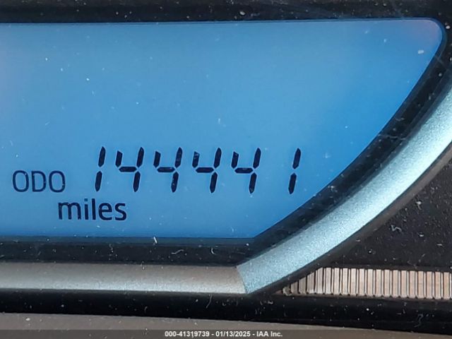 JTMBFREV8FJ050857 Toyota RAV4 LE