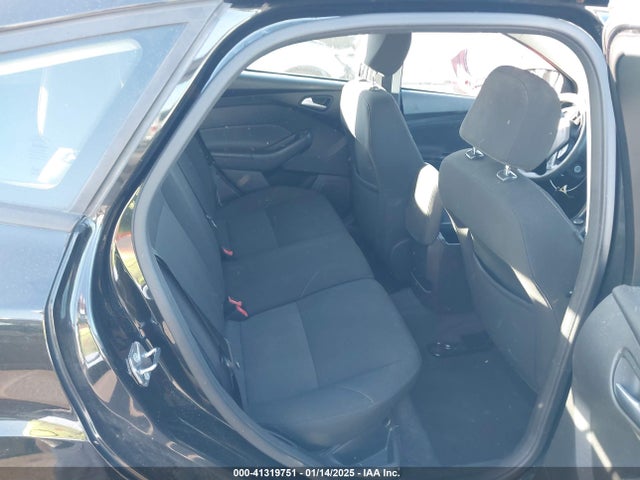 Ford FOCUS SE 2015 1FADP3K26FL281280 Image 8