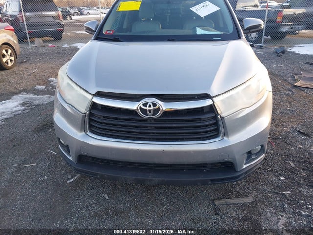 Toyota Highlander Xle V6 2014 5TDJKRFH5ES028011 Image 12