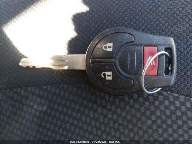 JN8AS5MV1FW761311 Nissan Rogue Select S
