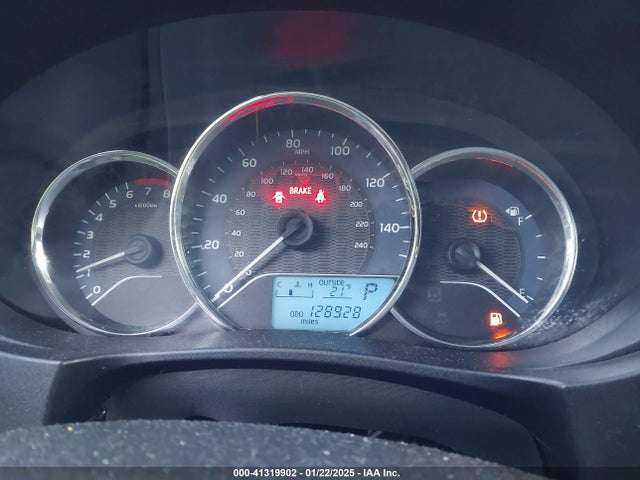 Toyota Corolla Le Plus 2015 2T1BURHE7FC246186 Image 7