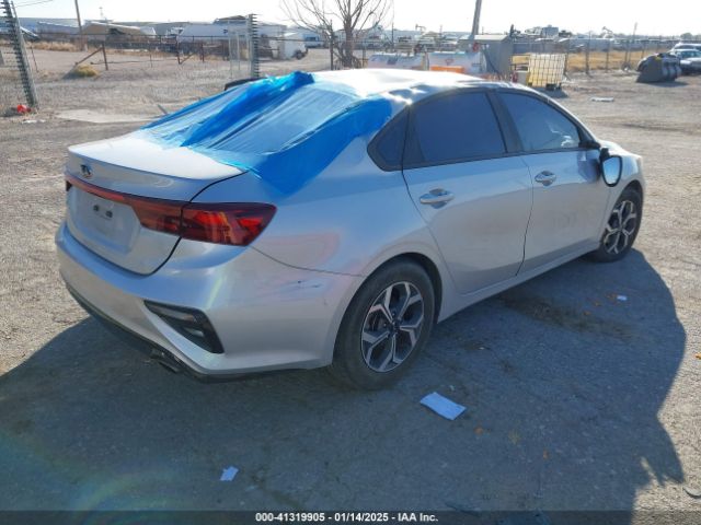 3KPF24AD5KE138334 KIA Forte Lxs