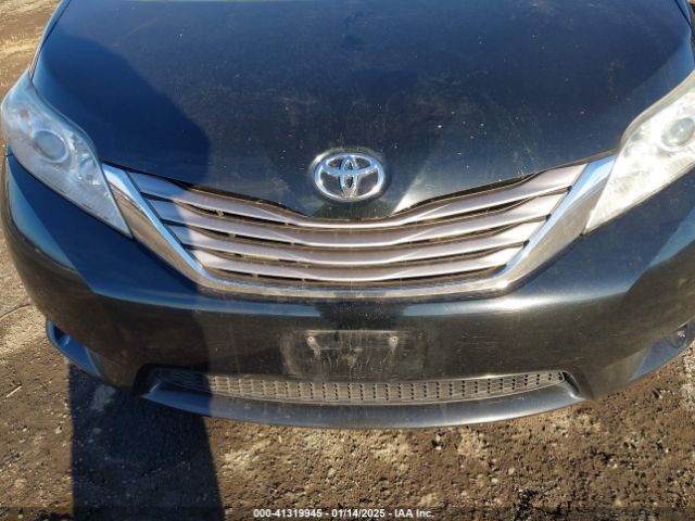 5TDYK3DC2FS582675 Toyota Sienna Xle/limited