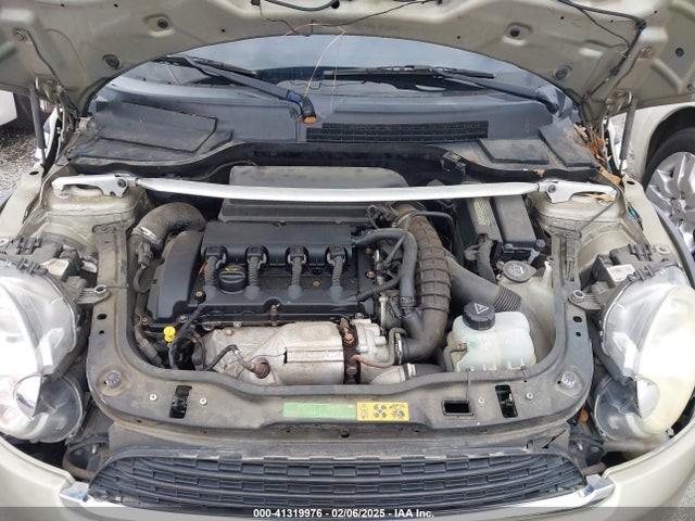 2009 MINI COOPER S CLUBMAN WMWMM335X9TP73937 Photo 9