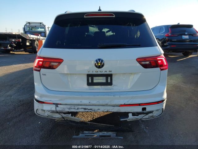 3VVCB7AX1NM022655 Volkswagen Tiguan 2.0t Se R-line Black