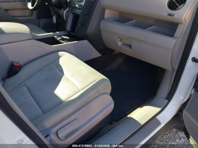 5FNYF4H22FB062220 Honda PILOT LX
