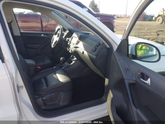 WVGBV7AX2HK026612 Volkswagen Tiguan 2.0t/2.0t S