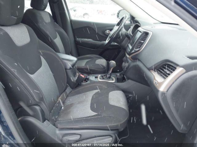 1C4PJMCB9EW187288 Jeep Cherokee Latitude