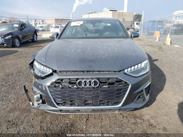 WAUEAAF41NN015360 Audi A4 Premium Plus 45