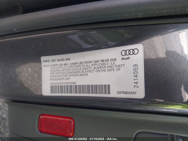 WAUEAAF41NN015360 Audi A4 Premium Plus 45