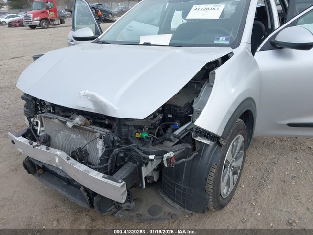 KIA NIRO LX 2019 KNDCB3LC7K5257595 Image 18