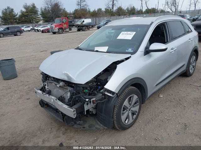 KIA NIRO LX 2019 KNDCB3LC7K5257595 Image 2