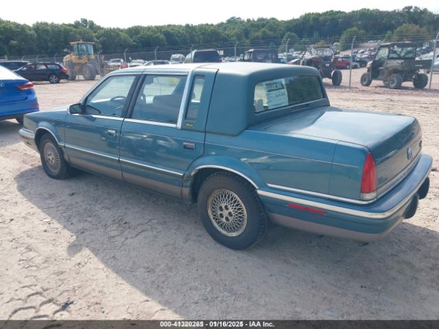 1993 CHRYSLER NEW YORKER 1C3XV66L4PD136546 Photo 2