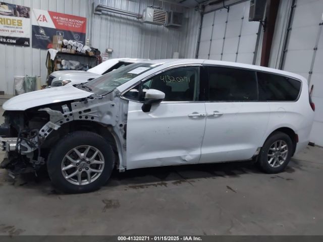 2C4RC1CGXNR103419 Chrysler Voyager Lx