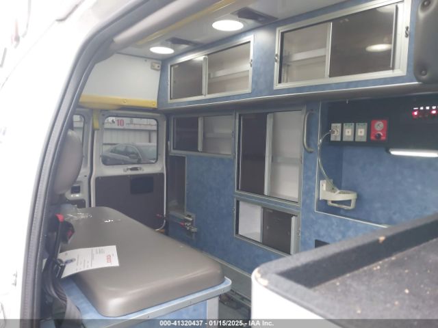 1FDSS3EL7EDB15018 Ford E-350 Super Duty Commercial