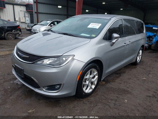 2C4RC1FG6KR507373 Chrysler Pacifica Touring Plus