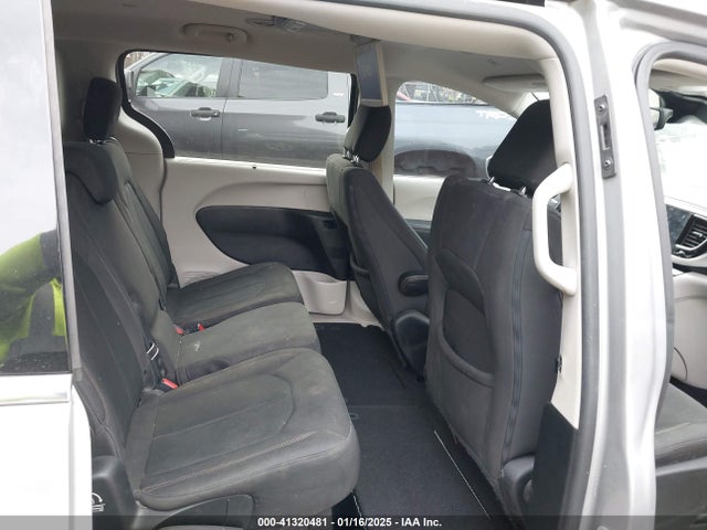 Chrysler Pacifica Touring Plus 2019 2C4RC1FG6KR507373 Image 8