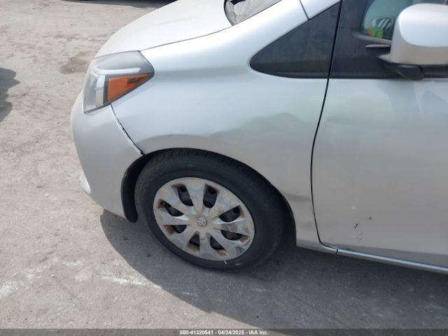 VNKKTUD30FA032159 Toyota YARIS L