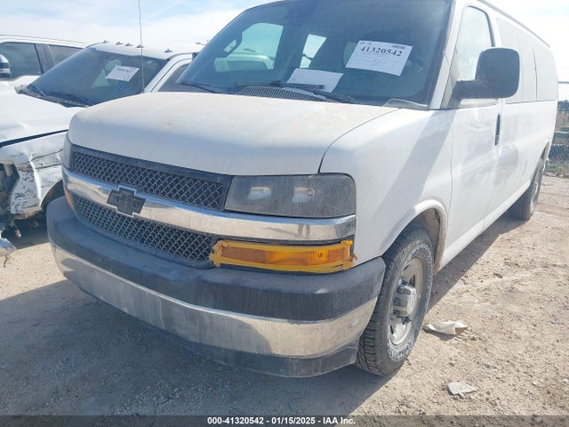 1GAZGPFG6L1191611 Chevrolet Express Passenger Rwd 3500 Extended Wheelbase Lt