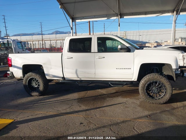 Chevrolet Silverado 1500 2lt 2018 3GCUKREC3JG394691 Image 14