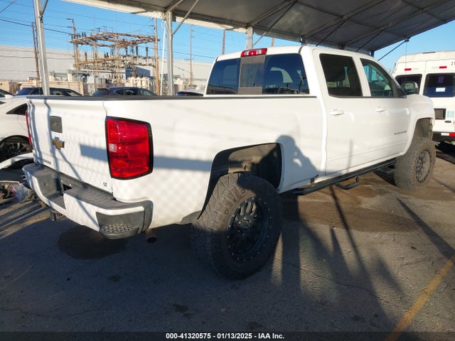 Chevrolet Silverado 1500 2lt 2018 3GCUKREC3JG394691 Image 4
