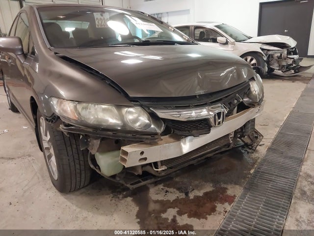 41320585 :رقم المزاد ، 19XFA1F89BE025063 vin ، 2011 Honda Civic Ex مزاد بيع