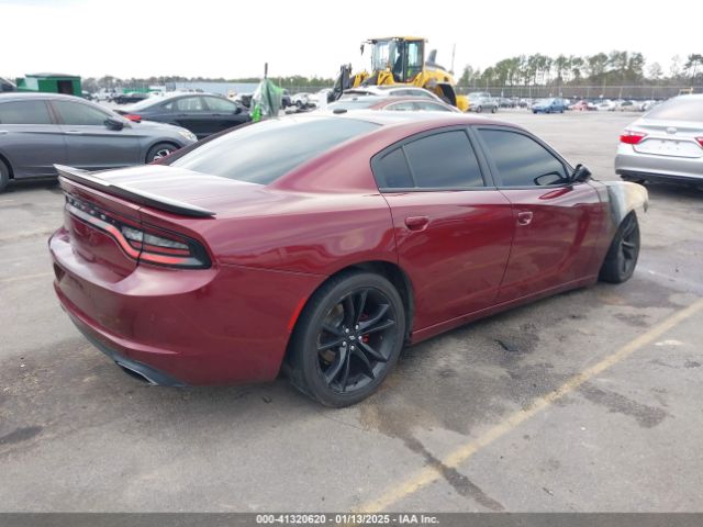 2C3CDXBG2JH187196 Dodge Charger Sxt Rwd