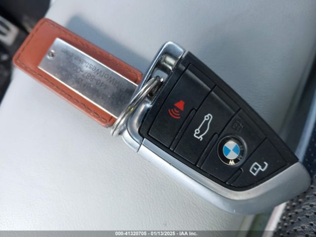2022 BMW M4 WBS33BA09NCK98125 Photo 10