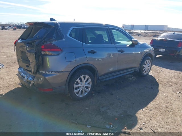 Nissan ROGUE S 2017 5N1AT2MT7HC888974 Image 4