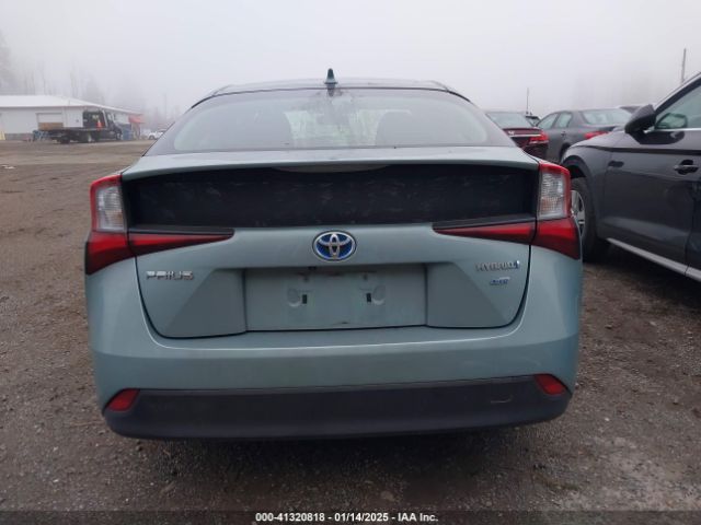 JTDKAMFU5N3162705 Toyota Prius L