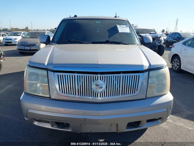 41320914 :رقم المزاد ، 3GYFK66N75G215284 vin ، 2005 Cadillac Escalade Esv Platinum Edition مزاد بيع